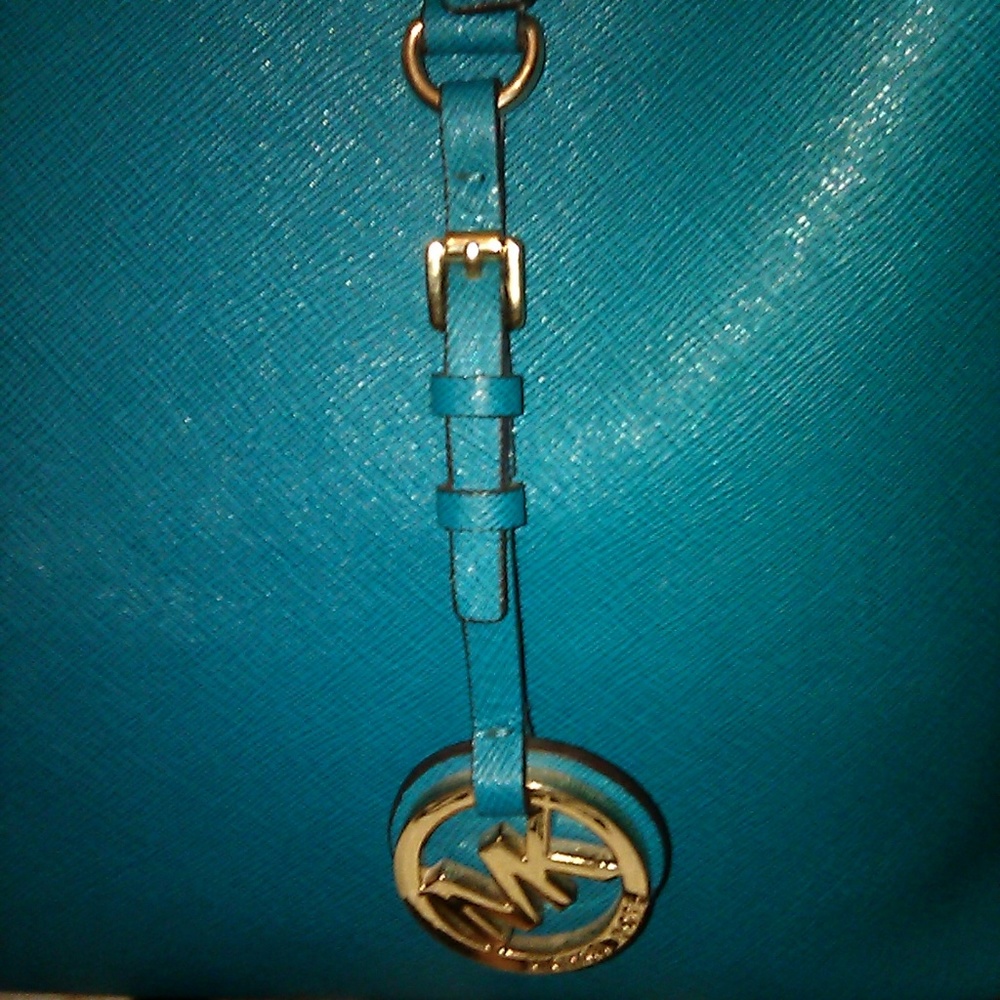 CCO - Michael Kors Large Travel Jet Set Purse - Picture 3 of 7